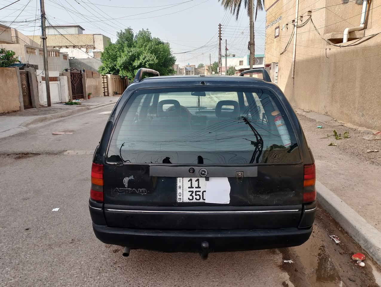 السلام عليكم للبيع اوبل استرا ستيشن موديل ٩٢رقم بغداد باسمي محرك ١٦٠٠كير عادي محرك كير صدر خير من الله كهربائيات شغاله السياره جاهزه السعر ٣٥ للاستفسار *********** مكان السياره بغداد
