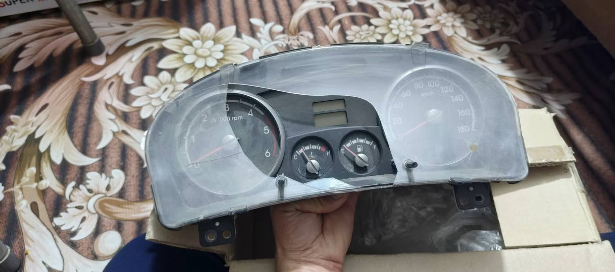 سلام عليكم دشبول مال 2700 بيه هذا الكسر وكيج الحماوه يشكل والباقي كله شغال رون كيلوا متر سعره 65 مكاني كربلاء طوريج


**إذا كنت صاحب هذا الإعلان وتريد حذفه لأي سبب، رجاءا أرسل رسالة إلى الدعم الفني**