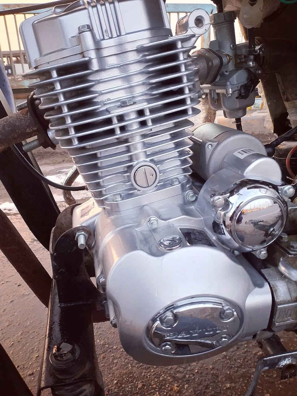 سلام عليكم للبيع مديل 15 مرقمه / توه معمره شراي بيه خير ويدلل مارد خاص مكاني ناصريه مركز ولاموشراي فدوه لايخابرر👋🏻

 ***********
