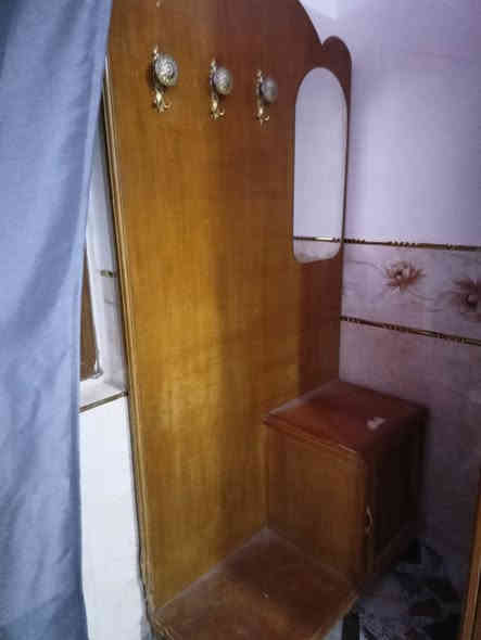 غرفه نوم للبيع السعر 600 وبي مجال عنوان قضاء الحمدانيه *********** واتساب موجود
