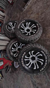 تاير جبلية • مقاس ١٥ • للبيع