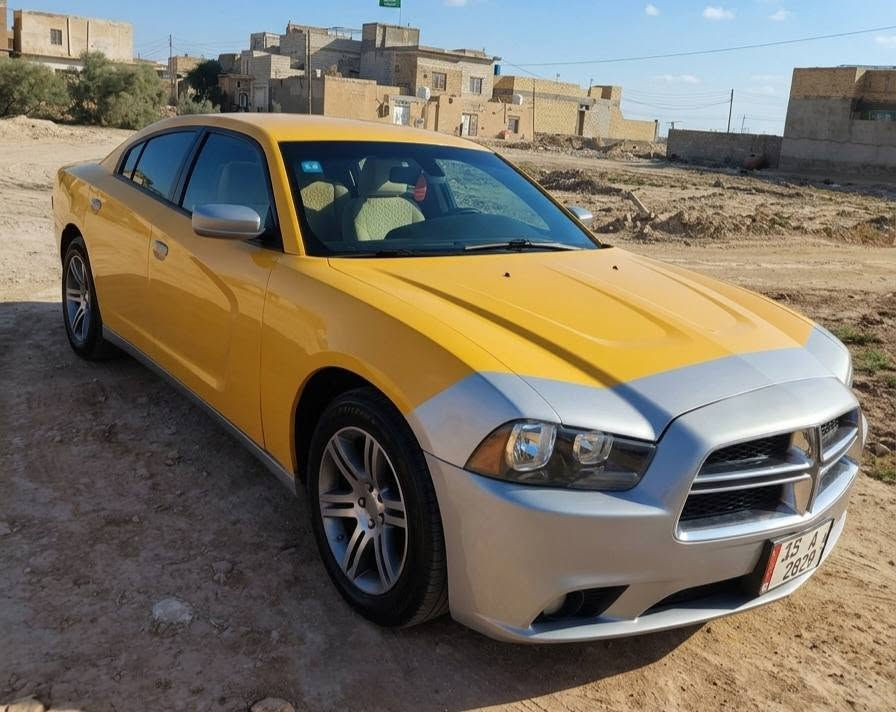 سلام عليكم من رخصت الادمن للبيع فقط
جارجر 2011 رقم نكليزي تحويل سنويه لل31 بيه تصليح ب الفخذه حداديه تخم تاير تبريد ثلج تخم تاير  مكينه 3600 كير ماوس السعر 120 وبيه مجال للاستفسار
***********
