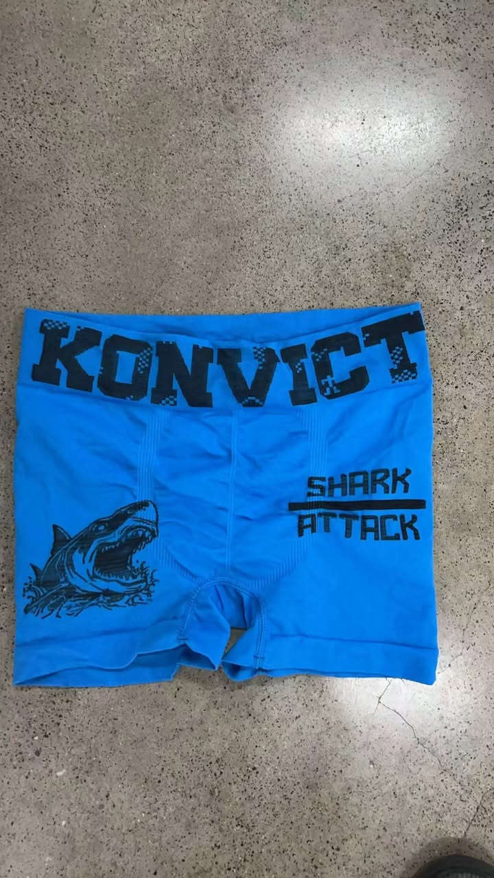 شورت رجالي ولادي مشكل جملة فقط جملة فقط تفليش الاسعار  ***********
