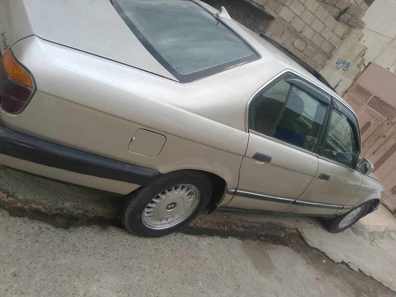 سلام عليكم
حجم 735 لون ذهبي غير َحدد
للبيع كير ومحرك مابيهن شي
سلايت كهربايات جاهزه
طخم مابي شي مسجل. قفل مركزي دمام السياره جاهزه
اليوم سجلت ع كاربون
السياره بسمي رقم دولي
السنويه لل ٣١ ماصاريومين من حولتهه هزتهه جديد
بيهه طخه جهت النفر ترهم مقدمه 20وبل شهر2 اومراوس حسب القناعه
يرادلهه تربيب غرفه السيارة خير من الله الرقم***********:***********
