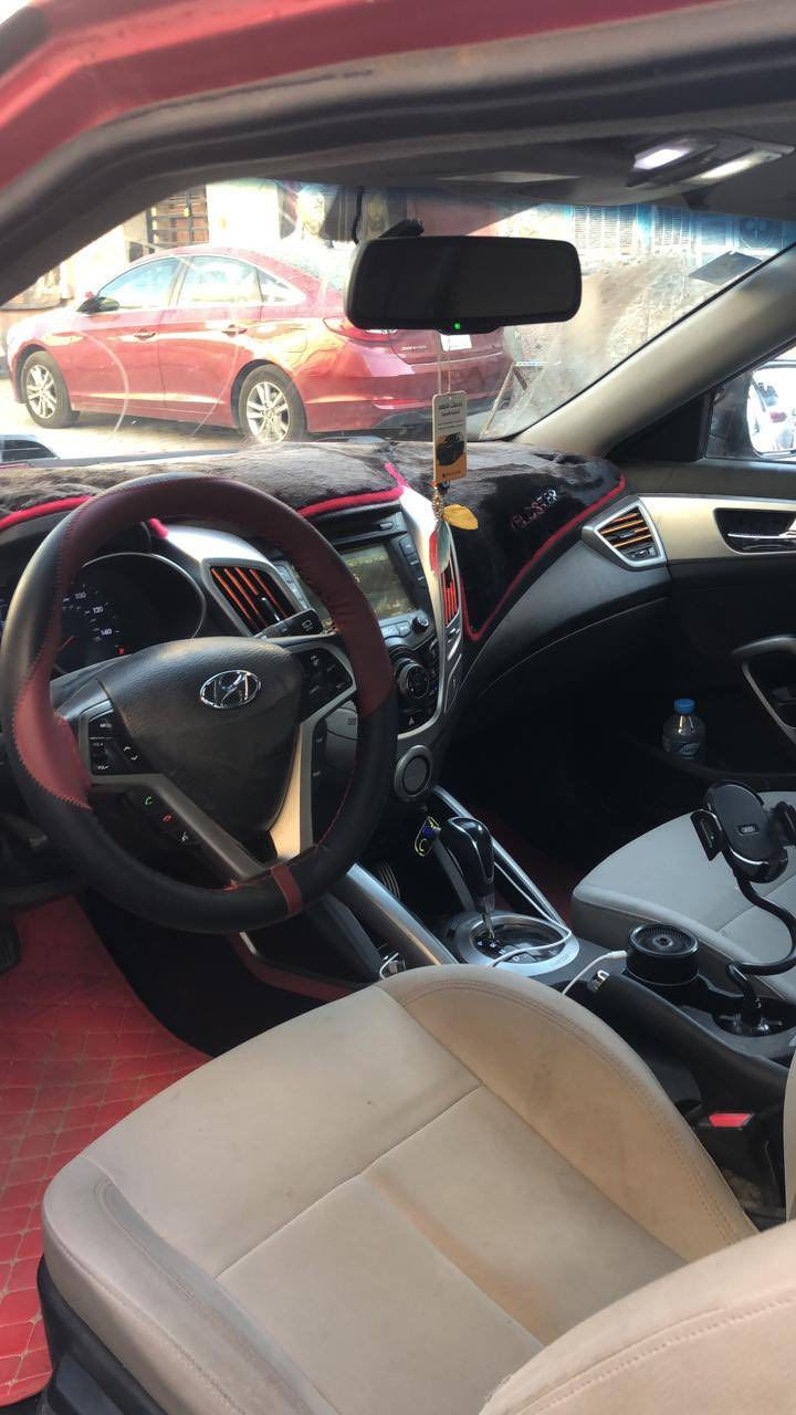 سلام عليكم فولستر 13 للبيع مواصفات اعتياديه للبيع رقم واسط مشروع وطني تحويل ثاني يوم محرك تبريد حداديه شرط بس عندي مشكله بالكير بالعينه والصينيه بالنمره الثالثه يبوش للبيع سعرها 65 وبيها مجال للشراي علماً سعر الكير ينزل من سعرها الكلي الاستفسار *********** مكانها البصره
