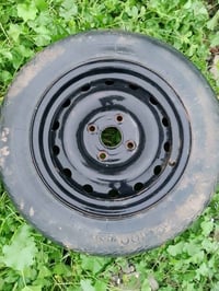 عندي ويلين حجم 15 نضاف بيه ضربه شويه كما موضح ب صوره وتواير نضاف وعندي...