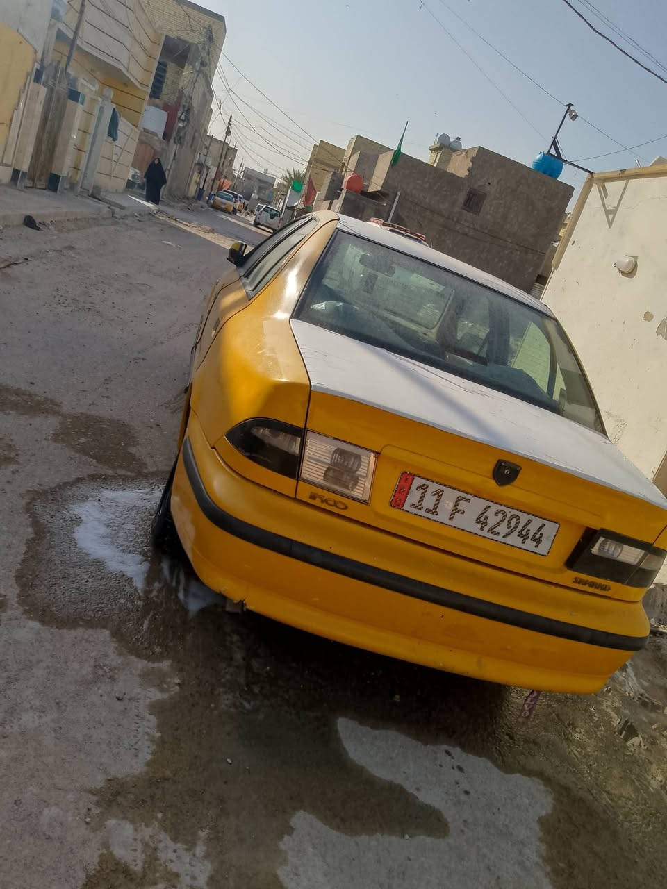 السلام عليكم
سيارة سمند وديل (2012 ) سيارة كفاله ما عنده البنيد طاير 
كير و مكينه مكفولات لا تبخير صدر خلفي و امامي كله جديد هئيه و غرامات مصفرات باسمي ثاني يوم ادور ( المكان بغداد البلديات) الرقم الهاتف متواجد عل فيس (***********)
