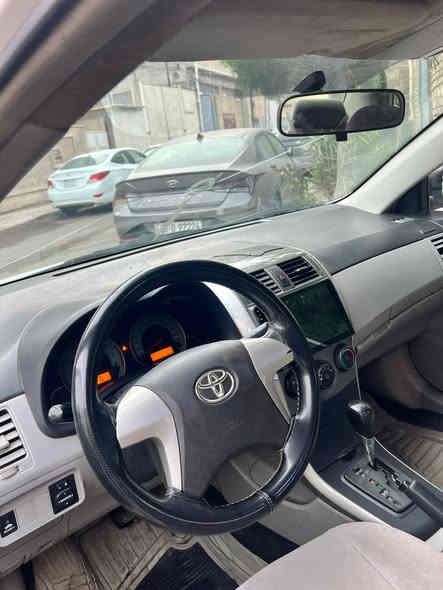 سلام عليكم
كورلا موديل 2011
رقم بغداد محرك 1800
السياره صدر جديد تبريد ثلج تخم تاير جديد 
السياره بيها جاملغ فقط السونر بل منشور 
السعر 122 الرقم *********** مكاني بغداد
