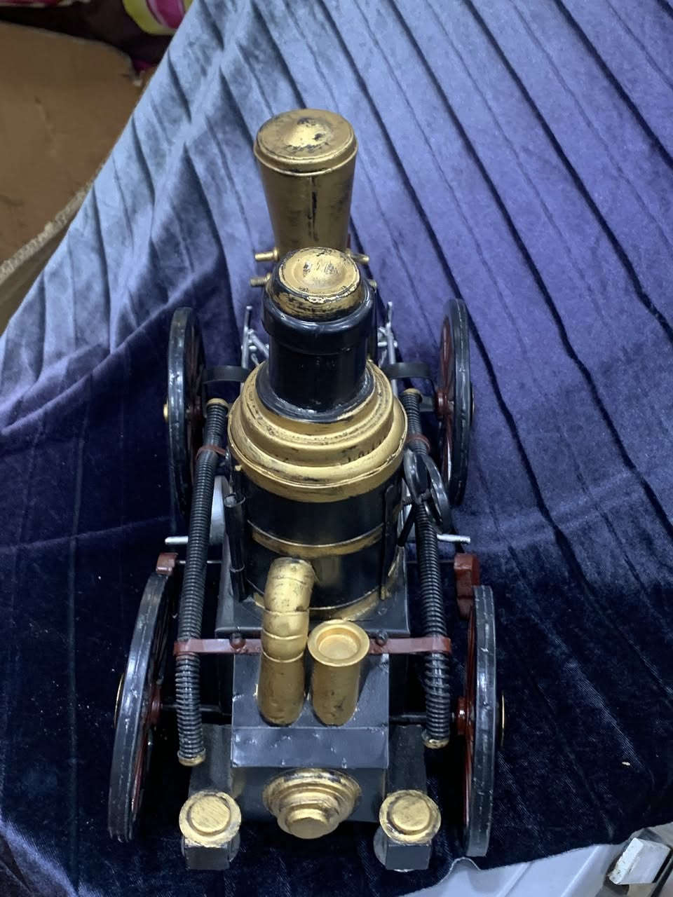 سعره 45  وبي مجال صنع يدوي
***********
