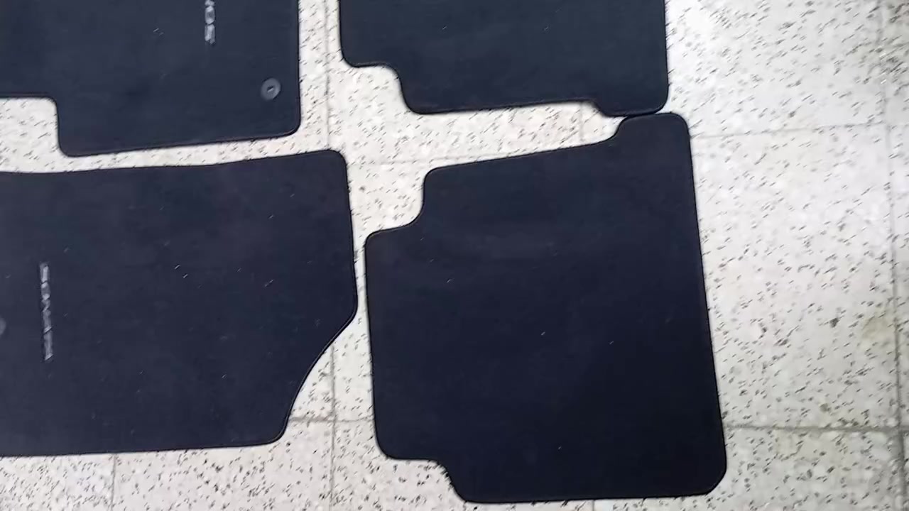 السلام عليكم  ارضيات او دواسات مال سوناتا   والانتره بلاديات مخمل اصلي قالب بلاد  مال شركه شرط كعده بلاد شرط اصليات  الشراي 
التواصل  خاص


**إذا كنت صاحب هذا الإعلان وتريد حذفه لأي سبب، رجاءا أرسل رسالة إلى الدعم الفني**