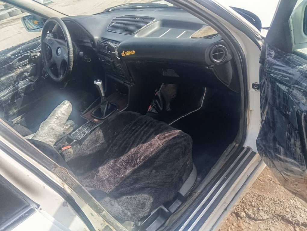 سعرها 33بيع مستعجل مكانها كركوك سنويه دولي الرقام بعدهن لل28مشروع وطني شرط التحويل موديل 91حجمها 535سياره خيرمن الله وين تريداطلع بيها جاملق امامي ضربه نت مامتواجدمراوس مااراوس محتاج فلوس قصدماابيع *********** كركوك, العراق
