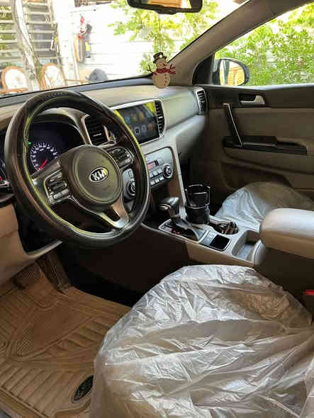 سبورتج خليجي ٢٠١٧ بانوراما محرك ٢٠٠٠ دوش 
ماشية 120

مواصفات 

بصمة تشغيل وابواب وصندوق 

زراك لايت

حساس امامي + خلفي

صندوك كهرباء شفط

اشاير بالمري

٣ انظمة قيادة

شاشة كبيرة شد

كامرة خلفية

تحكمات ستيرن السيارة مسويلها ادامة كاملة وتخم تاير جديد

السيارة حلوة بيهابارد قليل بهلال الجاملغ الخلفي ورصعة بالتكمة ممصلحه 

السعر 175 وبيها مجال بسيط 
السيارة بأاسمي مشروع وطني 

العنوان بغداد الغزالية

رقم الهاتف :***********
