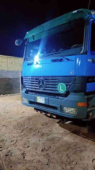 السلام عليكم اكتروس للبيع موديل 2003 رقم صلاح الدين تحويل مباشر مكينة 43 مجموعة جيئف  گير كهربائي خمس فحلة تخم تاير جديد مكاني بغداد السيارة خير من الله بوجهك للشقل تنباع بس راس راس وعربانة اتصل *********** أو ***********
