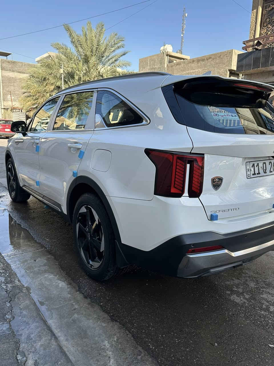 السلام عليكم 
كيا سورنتو موديل 2024 
ضمان الشركه الدوليه
محرك V6  3500
سبعه راكب

رقم بغداد

بصمه وتشغيل عن بعد
صندوك كهرباء
هندبريك كهرباش  
شاشه كبيره ابل كار بلي مع كامره دواره
حساس امامي خلفي 
شاحن وايرلس
كراسي كهرباء
لايت لد زنون وبك لايت لد

السياره ماشيه 51 الف كيلو

بيه 3 رصعات مسحوبات ميبينن
مكان السياره بغداد المنصور

السعر 26800$ بيه مجال قليل

***********
