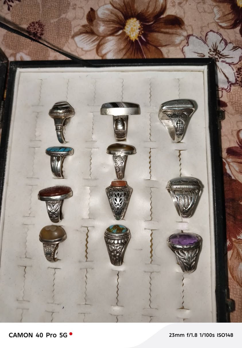 ابيع شلع مابيع مفردكلهن ٤٥٠مكاني بغداد العبيدي للتواصل على واتساب ***********
