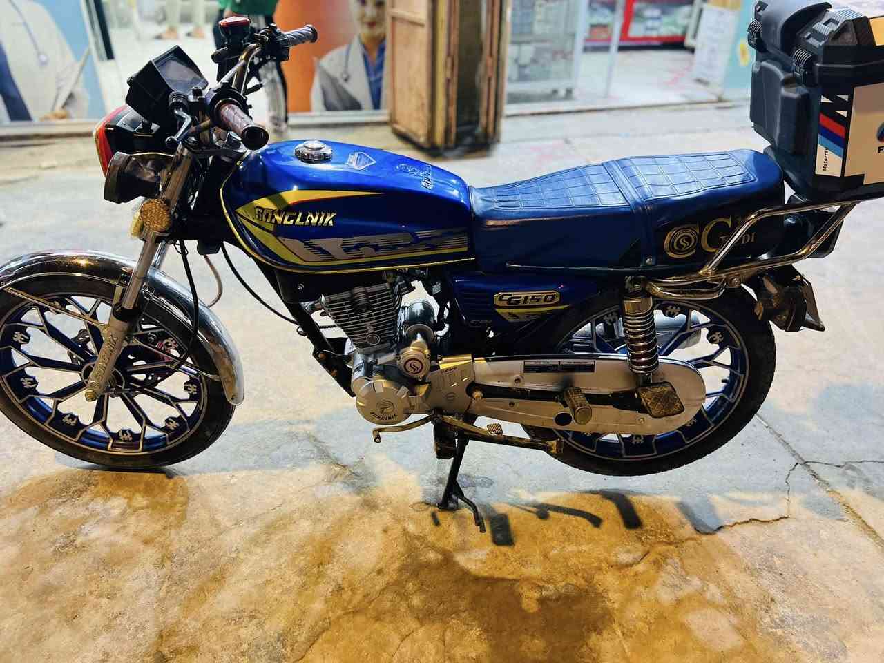 سيفان موديل 2025نضيفه ماناقصهه شي الدراجه بصمه +سويج
السعر 750مكاني حله بابل ***********
