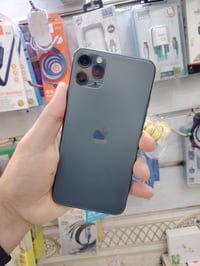 آيفون ١١ برو ماكس • ٢٥٦ • بطارية ٧٦٪