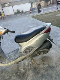 دراجه للبيع بريز دراجه قبل شهر منزلها حاويه كلشي شغال بيها ع فحص كلش ن...