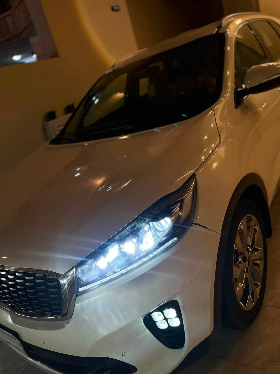سورنتو خليجي موديل 2018شكل 20
مكفول كفاله عامه 
ماشيه 210كم 
الاستفسار 
***********
