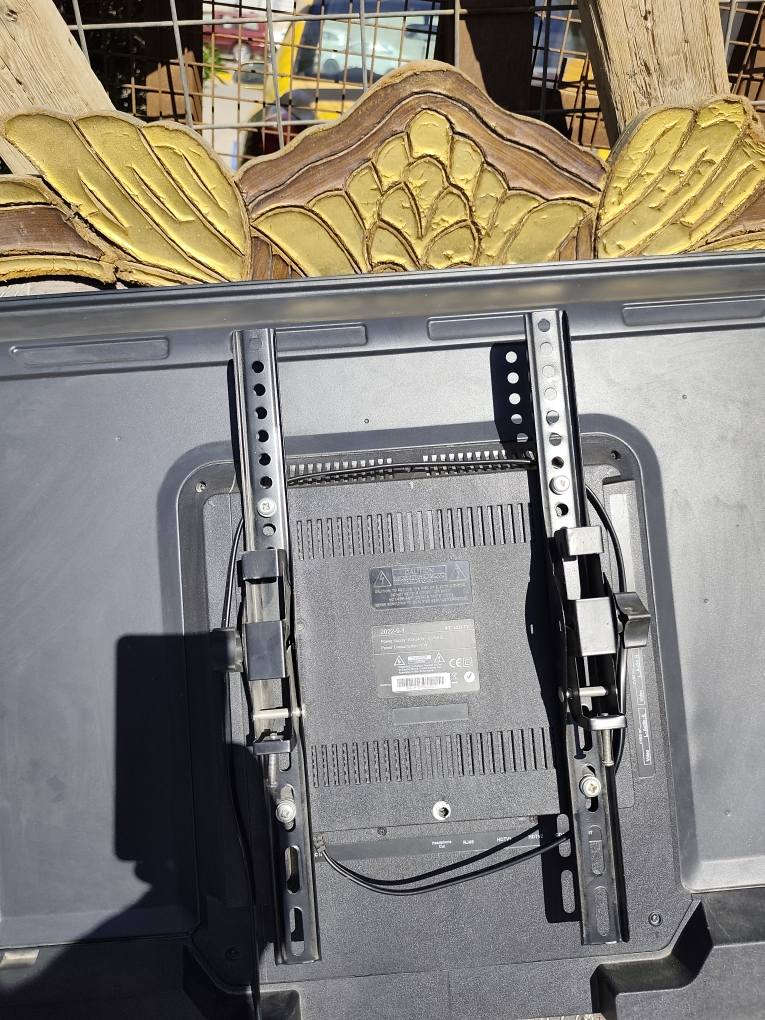 شاشه ال جي سمارت 43 بوصه مبدله بيه كلوابات فقط كلشي مبيه شغاله 180 بيه مجال قليل شراي يجي خاص عمارة, ميسان


**إذا كنت صاحب هذا الإعلان وتريد حذفه لأي سبب، رجاءا أرسل رسالة إلى الدعم الفني**