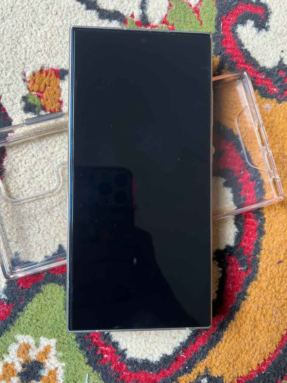 سامسونك S24 الترا
ذاكره 256 
استخدام قليل 
للبيع اومراوس بايفون ١٥ او ١٦
بدون ملحقات ***********
