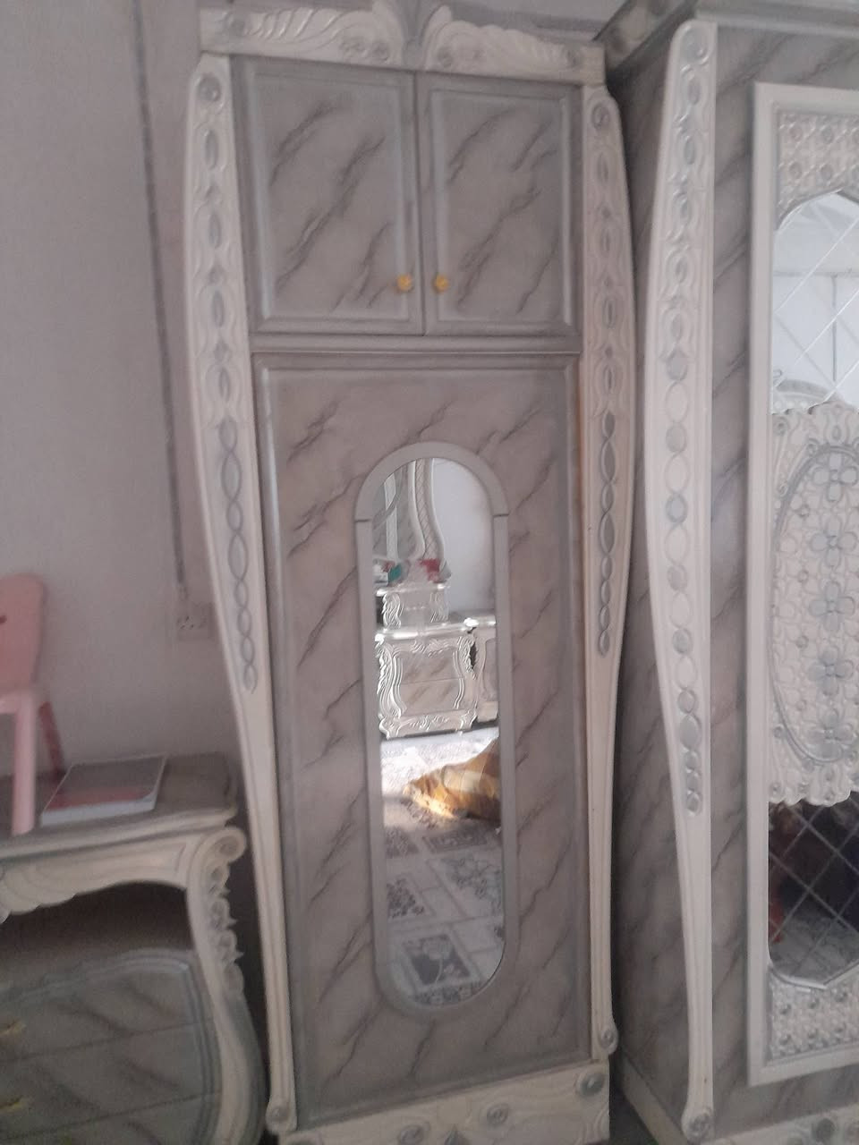 غرفة نوم للبيع السعر خاص
العنوان ديالى الغالبية 

***********
