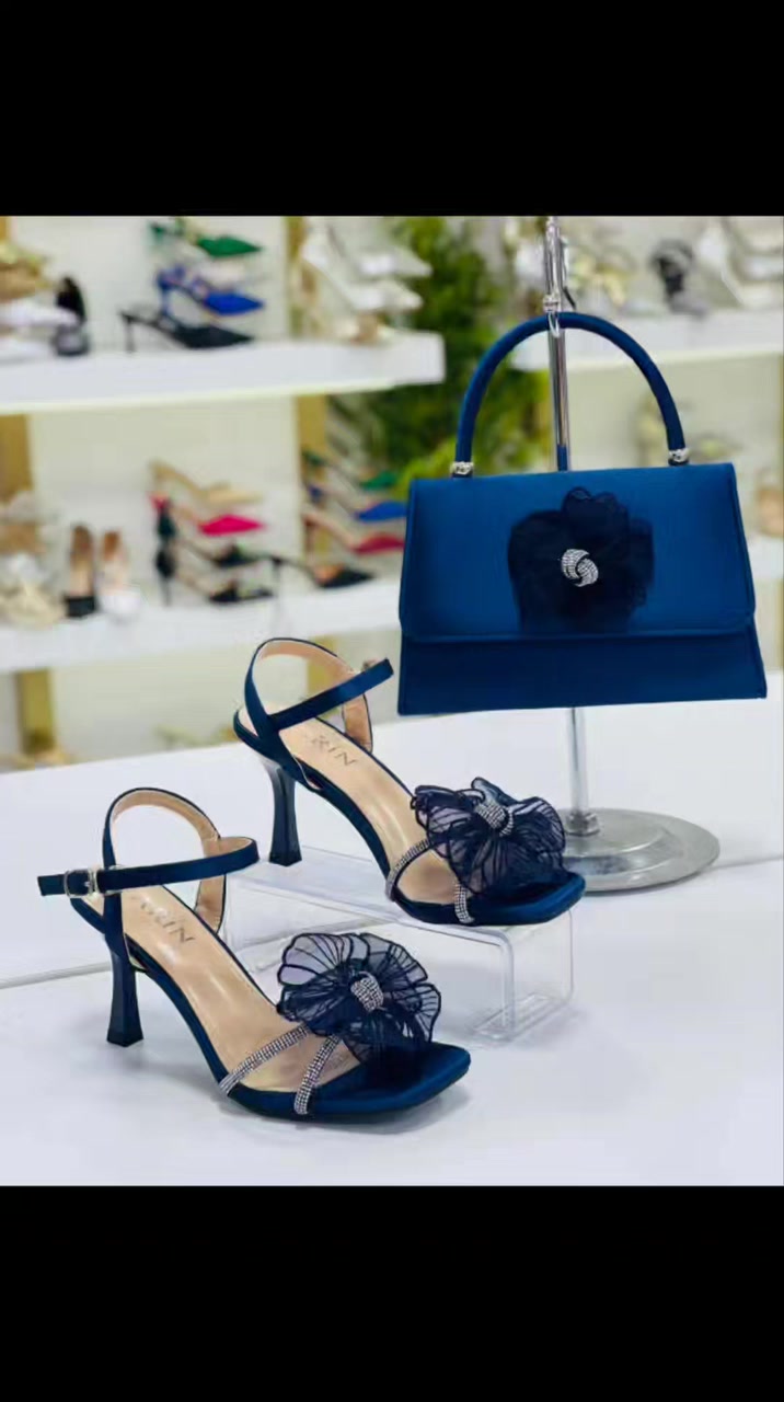 تتوفر الآن في لمسة جمال بأسعار تناسب ذوقكِ. 💖
📍 العنوان: الأعظمية.
🚚 متوفر خدمة توصيل لباب البيت.
للطلب أو الاستفسار، راسلينا على الدايركت (الخاص) 📩
#لمسة_جمال #أناقة #حقائب_نسائية #بغدا


**إذا كنت صاحب هذا الإعلان وتريد حذفه لأي سبب، رجاءا أرسل رسالة إلى الدعم الفني**