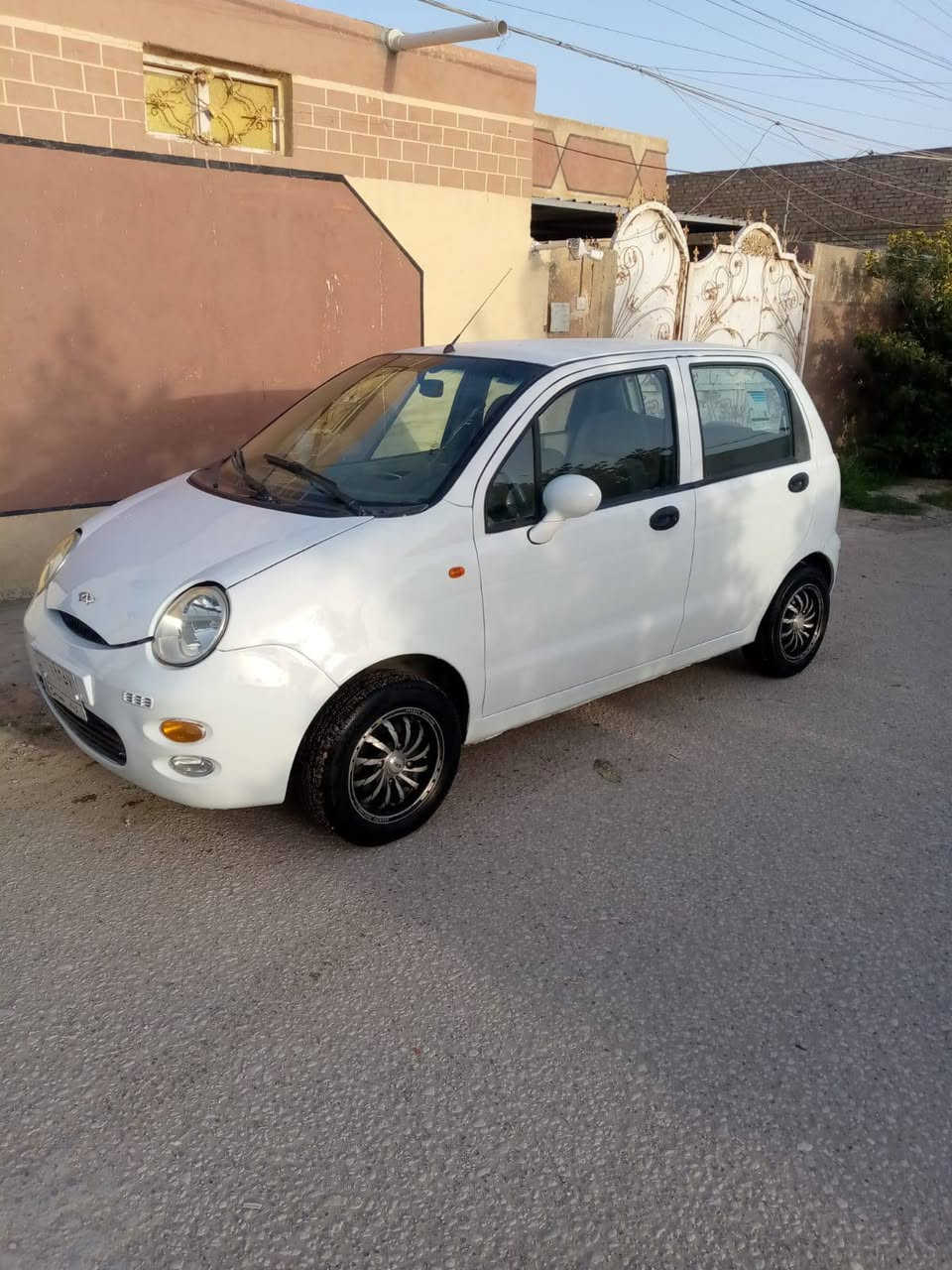 السلام عليكم
للبيع كيو كيو موديل ٢٠١٣

كير عادي

مكينه وكير جديد بدون تبخير بلادي

حدادية جديدة سيارة كاملة برغي ماناقصه

السنوية ل ٢٠٢٨ 

السعر خاص او الانتصال على 

***********
