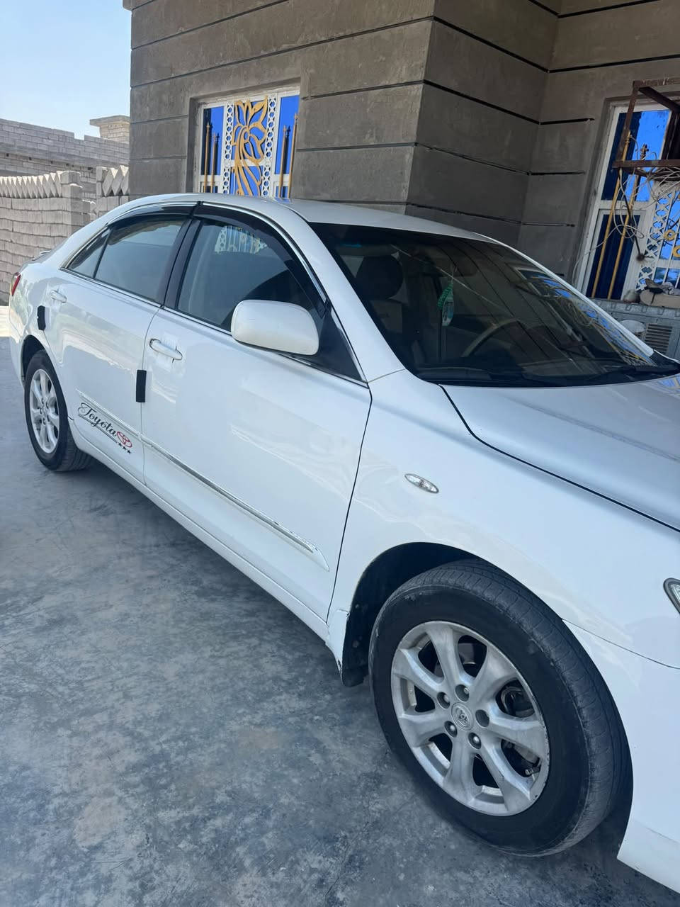 كامري موديل 2008 خليجي للبيع مكفولة من صبغ وصدر ومحرك نظيف وتبريد ثلج الرقم بغداد للاستفسار الاتصال او مراسله ع الرقم ***********
