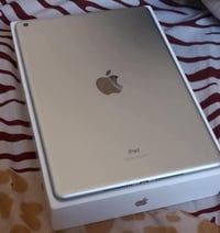 ايباد ٩ • ٢٥٦ • بطاريه ٨٩٪