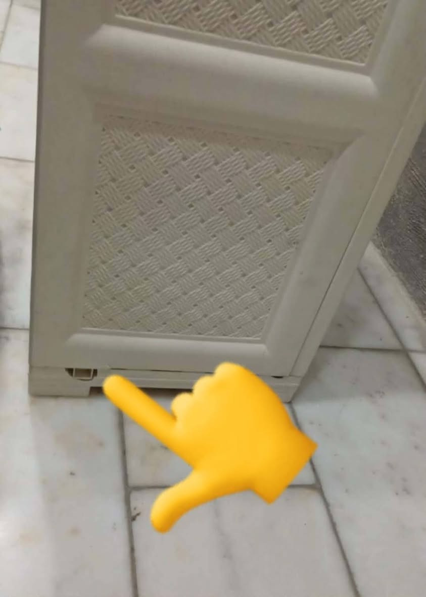 سلام عليكم للبيع بيها كسر بسيط اخذتها 55 نهايتها 25
عندي حجله اطفال نهايتها 10
مكاني حريه الدور


**إذا كنت صاحب هذا الإعلان وتريد حذفه لأي سبب، رجاءا أرسل رسالة إلى الدعم الفني**