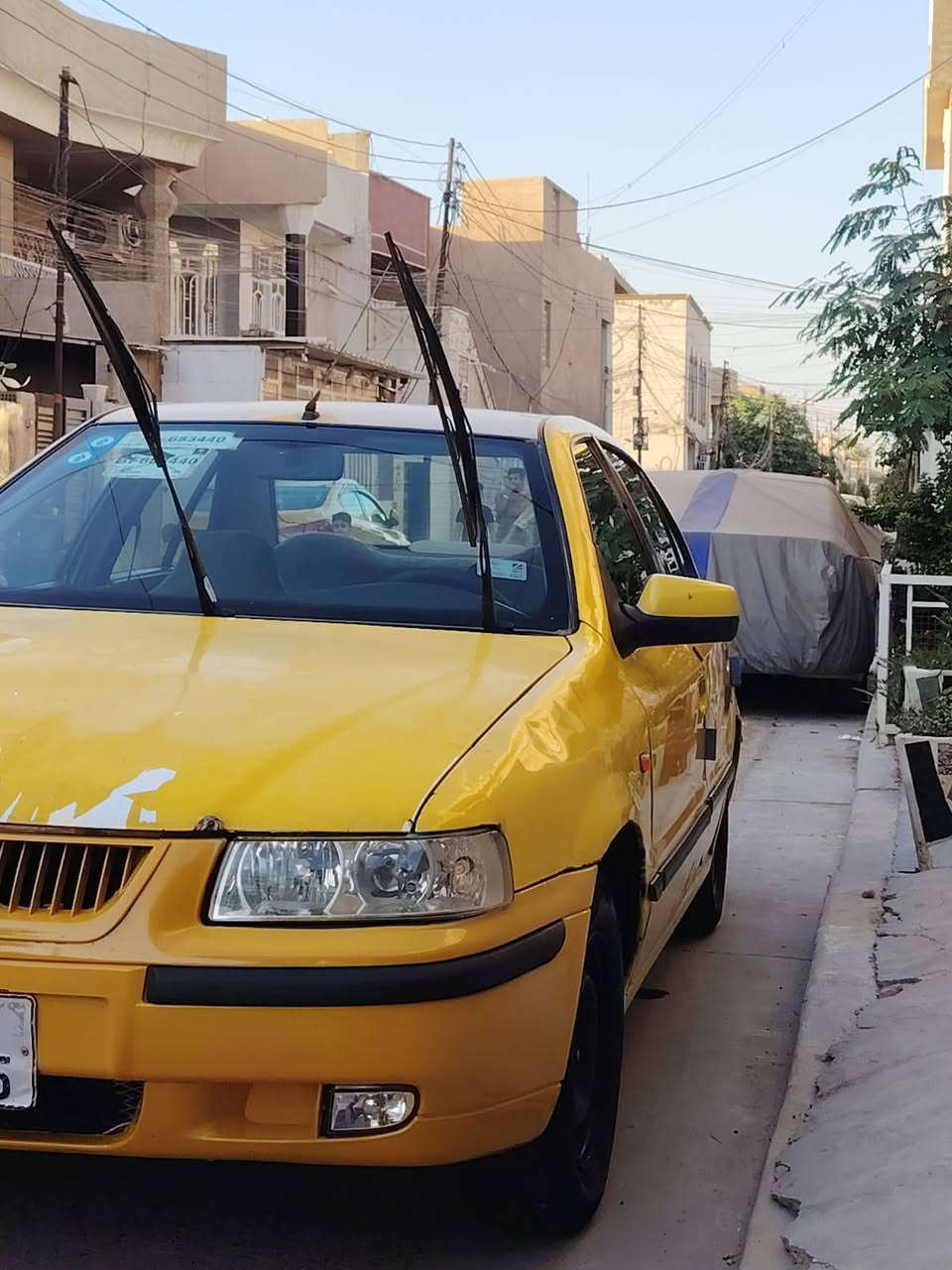 سلام عليكم سياره سمند البيع موديل 2009 سياره بأسمي هيئه غرامات مصفره هزه جديده قبل شهر صاعده هزه تخم تاير جديد جوه سياره صدر خلفي امامي جديد دوشمه الفرو جوه دوشمه الفرو دوشمه جلد كاعيه جلد كلج جديد قمجي كلج جديد فيتم وقاعده جديده باتري جديد الكيجات كلهن يشتغلن ناصي زنون وعالي شمسي وسياره بيها شاشه تبريد ثلج 🥶 ماطورت ومعا مرواح جديده  كير ومكينه خير من الله نواقص سياره( بيها مشط بس صوت بي يعني مو ثكيل كلش الستيرن يعني خفيف) ضربه بلبجم بس ماوصله دواخل ابددد وبيها ضربه بلجملغ لخلفي مال سايق موضحه بصوره وبجم جديد مشتري كامل اشاره خلفيه لد قويه واشاره أماميه برتقلي قويه وهاي سياره كدام العين والكشر كدام العين الله شاهد كبل لشارع يعني سياره جاهزه كلش سياره مكانها بغداد الشعب حي البساتين رايدها25 وبيها مجال ***********
