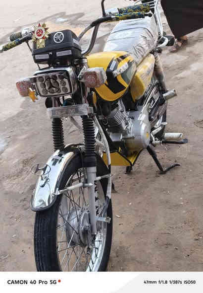 صالرلها 5 شهر طالعة من وكيل بخان مخضر 

اوراق آصولي شرط ترقيم 

 عنوان الحولي شارع 30 دراجة مكفولة 

اي نقص مابيها اخت الزيرو السعر مليون وبيها مجال 

شراي *********** ماتشتري لاتعلق .
