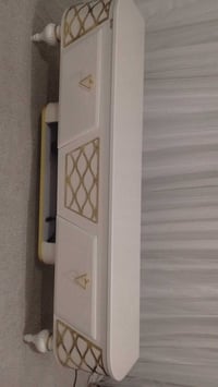 ترابيزة تلفزيون • خزانة تلفزيون