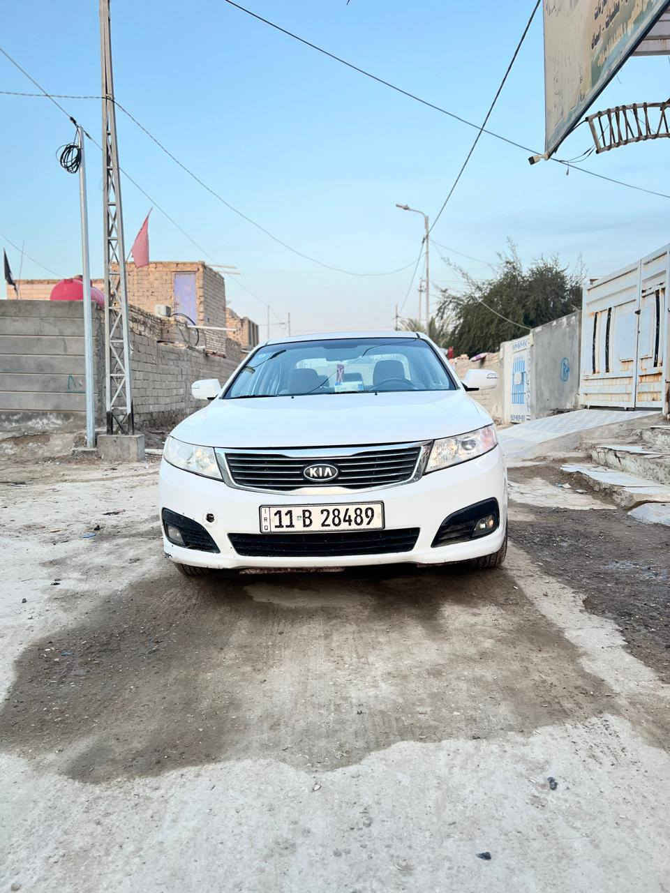 بيع سريع. اوبتما 2010 خليجي.         السعر 109 وبيه مجال للطيبين بيه 3 قطع صبغ مكينه وكير وحداديه وتبريد وخم تاير كل كفاله شرط رقم دولي بغداد بسمنه اشاير بل مري بصمه تشغيل بصمه ابواب تحكم استيرن بني رامه فول السياره ماتصرف عليه الف دينار.  وبالعافيه عليه الياخذه اسخدام شخصي مال بيت 
العنوان الديوانيه
***********
