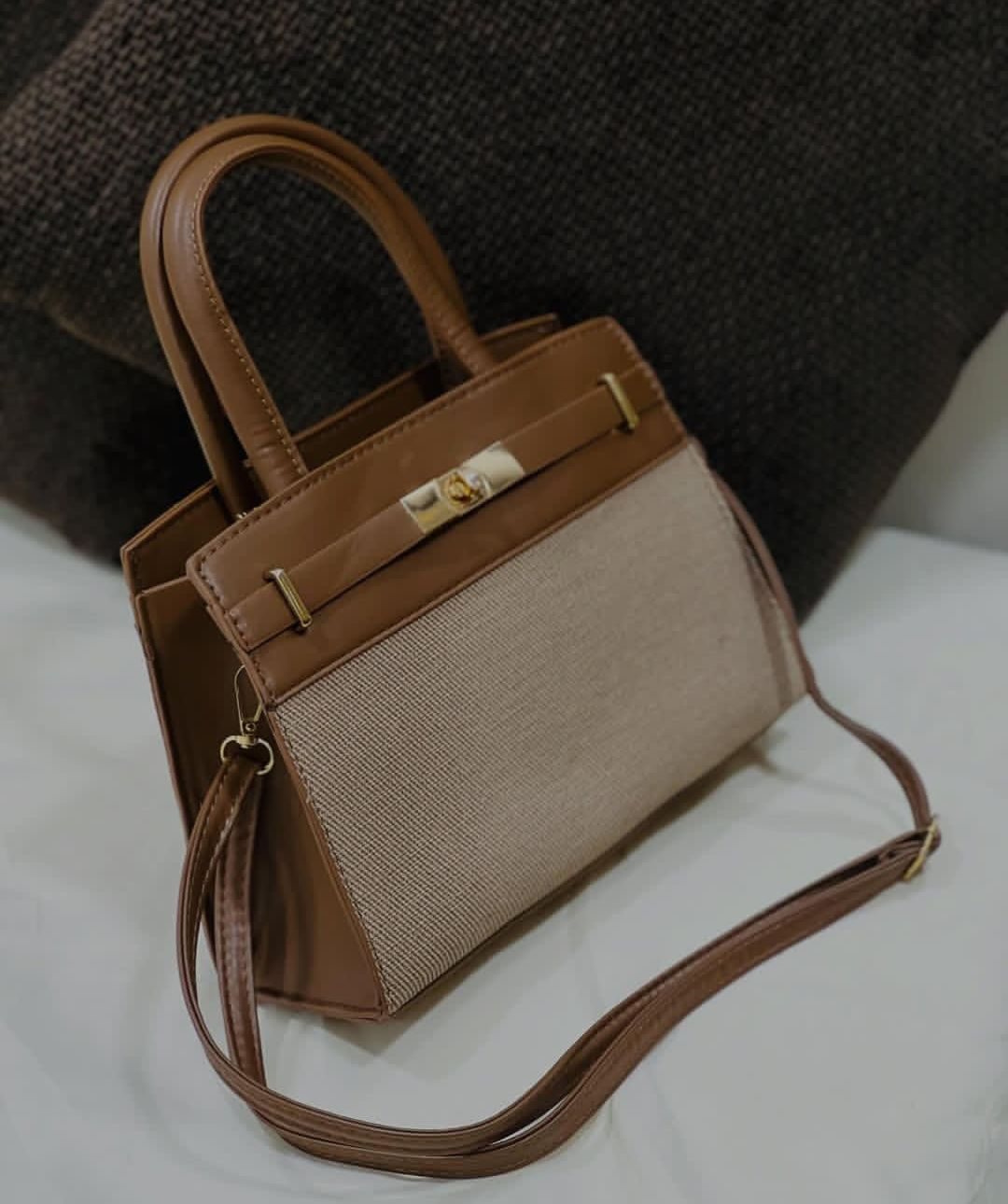 #الكوالتي 🤞
 
صارت بـ١٣ بسس
 توصيل للمركز الفين بسس
#للحجز خاص


**إذا كنت صاحب هذا الإعلان وتريد حذفه لأي سبب، رجاءا أرسل رسالة إلى الدعم الفني**