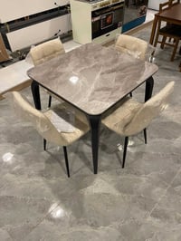 ميز طعام مرمر • ٤ كراسي • تكريت
