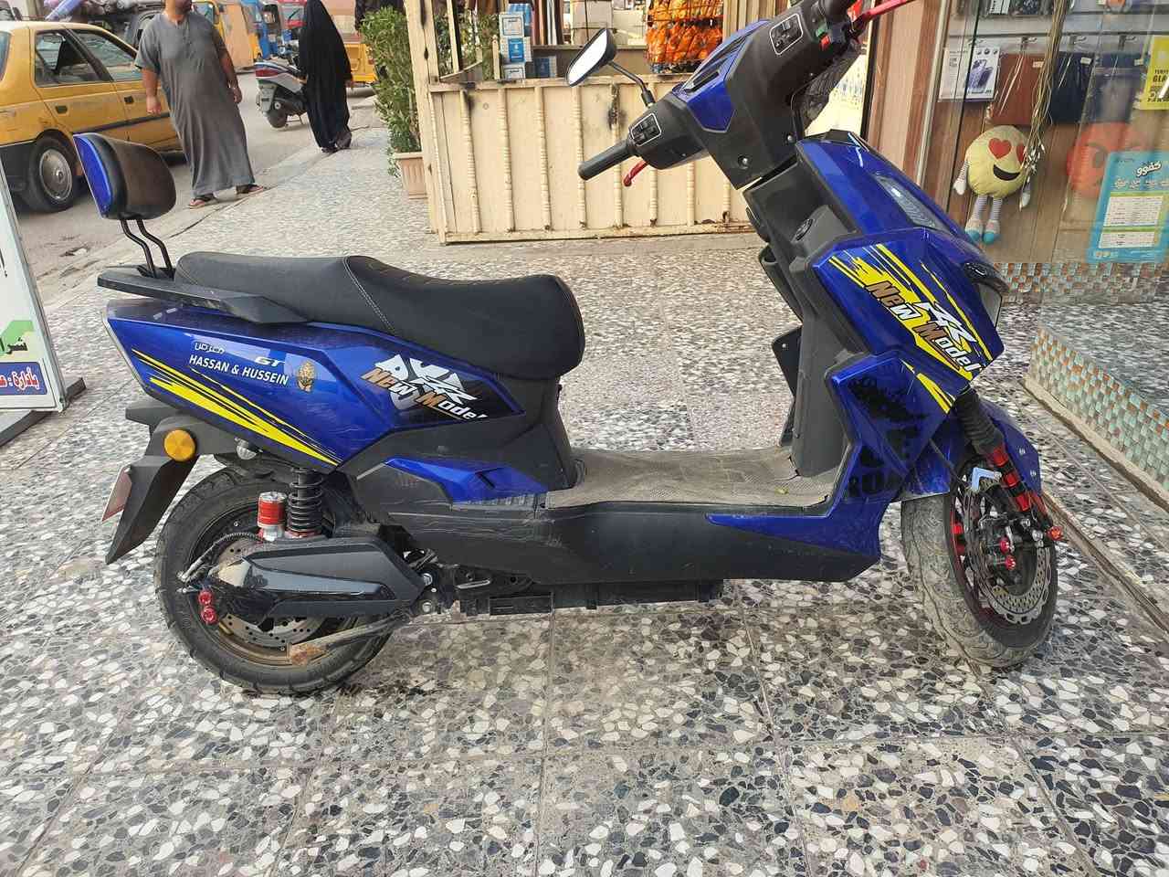 نضافة ١٠٠ بالمية 
السعر 850 الف وبيهة مجال
للاستفسار  ***********
