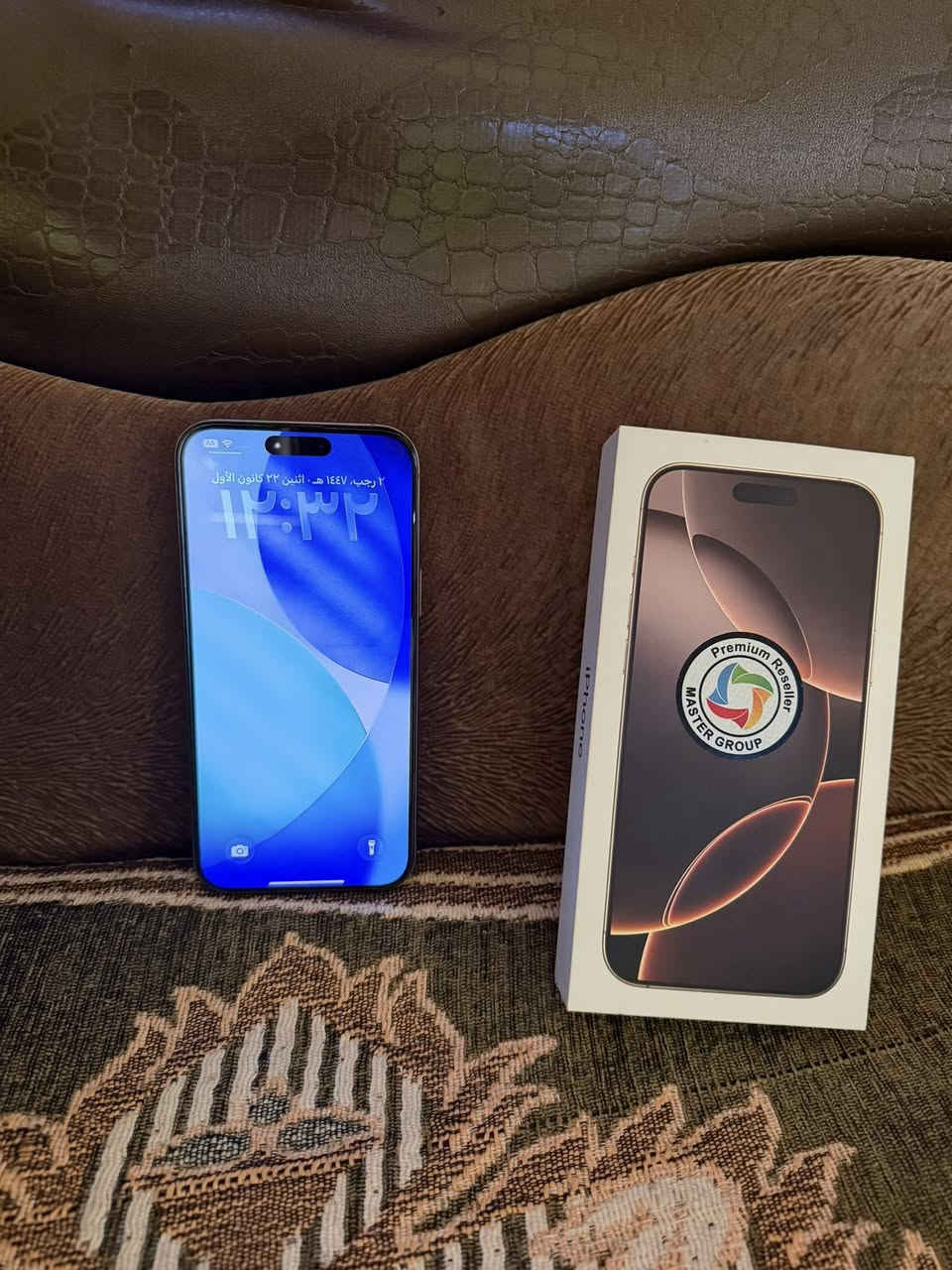 ايفون 16 برو ماكس ذاكره 256 ماستر بطاريه 100 جهاز جديد لامصلح ولامبدل اي شي بي مكفول من كلشي حته من الشخط مكفول بعده بالضمان مالته تجي تاخذه من باب البيت ايشي بي تاخذه بلاش رايده ب مليون و 415 وبي مجال متواجد فيس واتساب ***********
