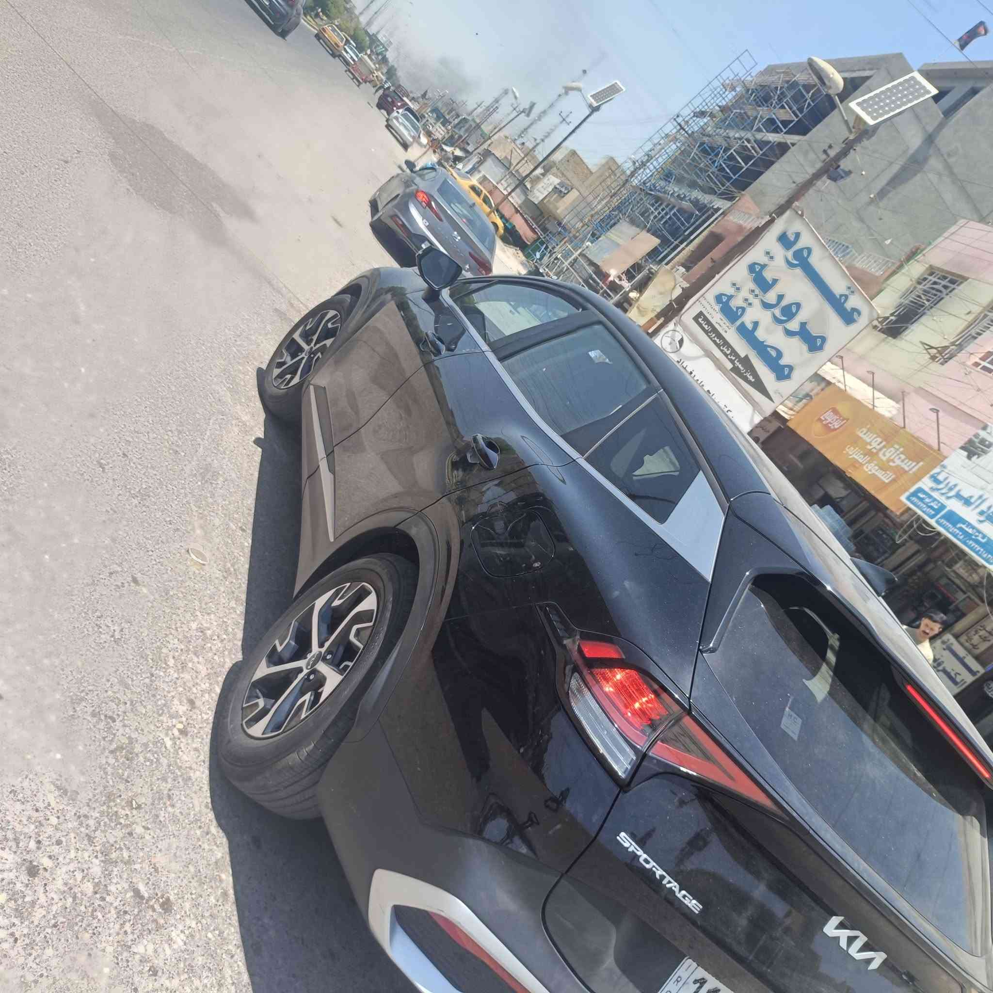 السلام عليكم سبورتاج2025واردأمريكي
وحادثها كما موضح بالصور والي يريد ر قم الشاصي حتى يتاكد هم ادزة الة السعر 225$ وبيها مجال وترهم مراوس بامريكي عالي حسب القناعة ورجاءً لحد يدخل ويكسر بالحلال السيارة كاملة من كلشي وباسمي تحويل ثاني يوم مواصفات تحكم استيرن كشنات كهربائية كامرة خلفية حساسات مري وامامي خلفي رادارات تبريد قطعتين تخم تاير كفالة  كير محرك شاصي غير متواجد على الفيس الاتصال على الرقم *********** بي واتساب
