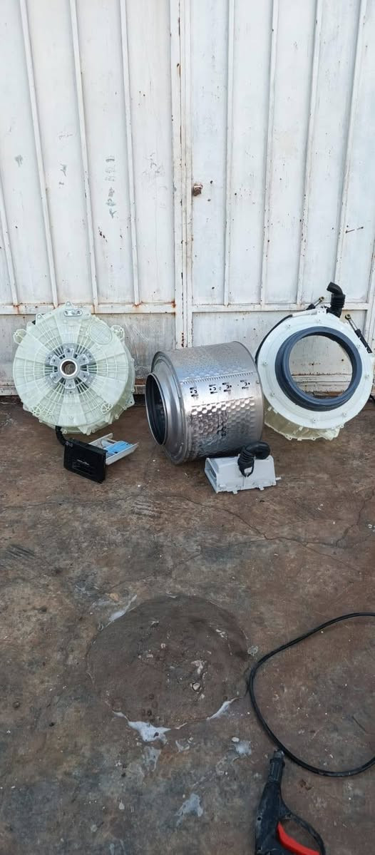 تصليح كافت انوع الغسالات اموتماتيك
صيانه السبالت ثلاجات مجمدات
مكيفات غسالات الصحون صيانه
متنقله نجيك باب بيتك بس اتصل
على رقم ***********وتساب
ماسنجر
