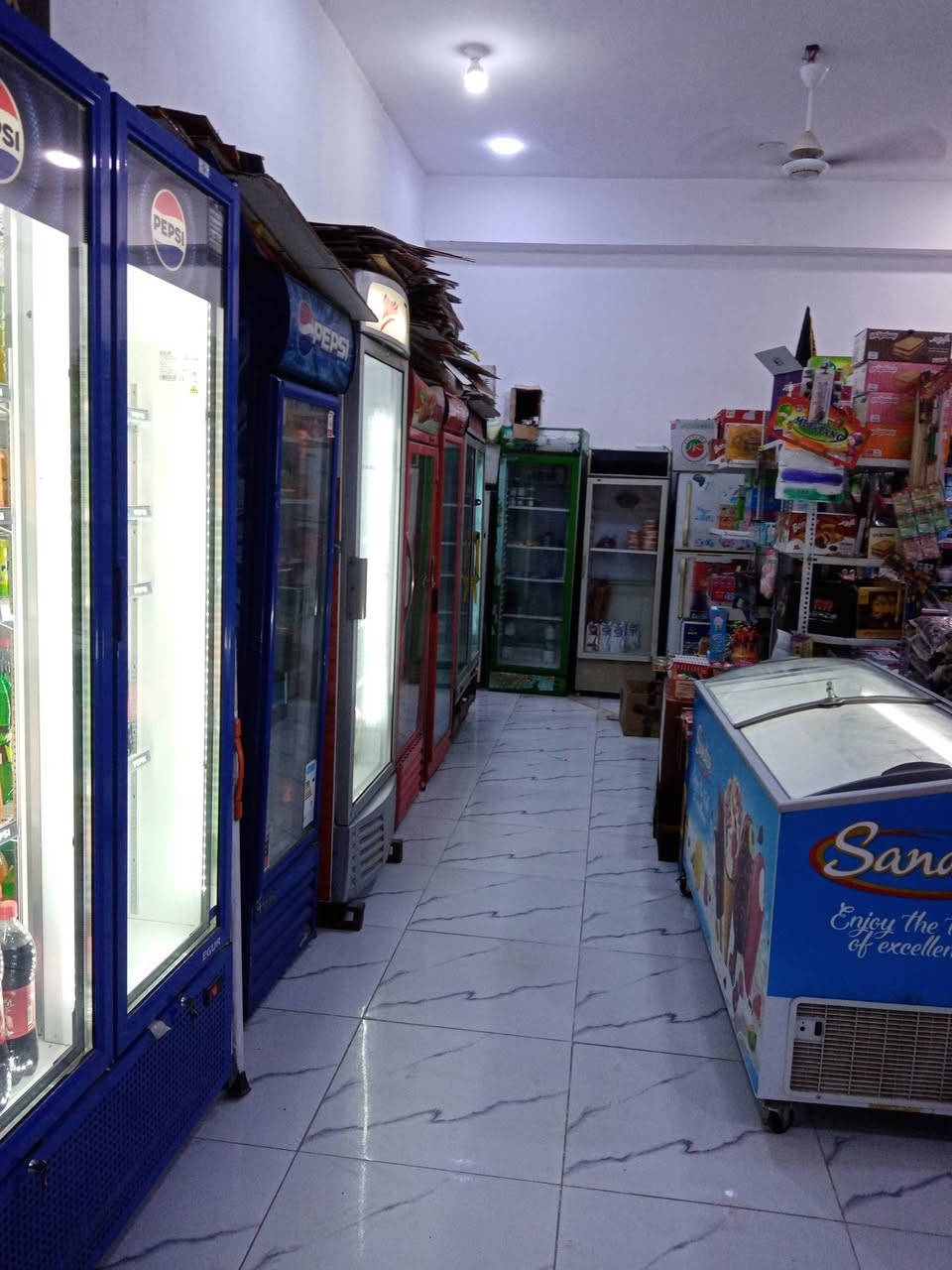 السلام عليكم
الأسواق معروضة للبيع لعدم التفرغ
الاتصال على الرقم ***********
