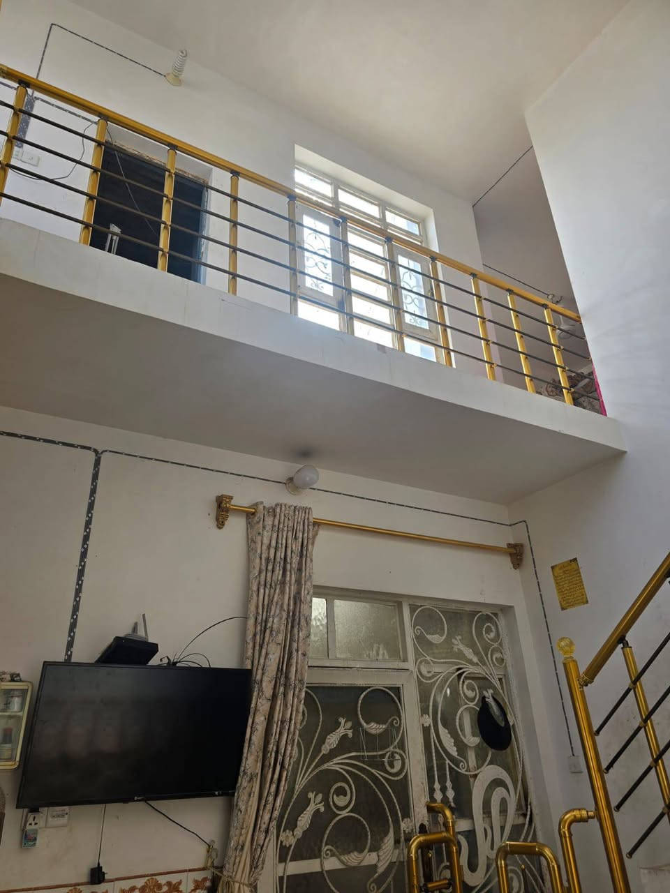 بيت 110متر مربع طابقين صب كونكريت للبيع بالبراكية شارع المطار القديم قرب جامع القبة الذهبية بفرع ال بدير للاستفسار خاص او عالرقم ***********
