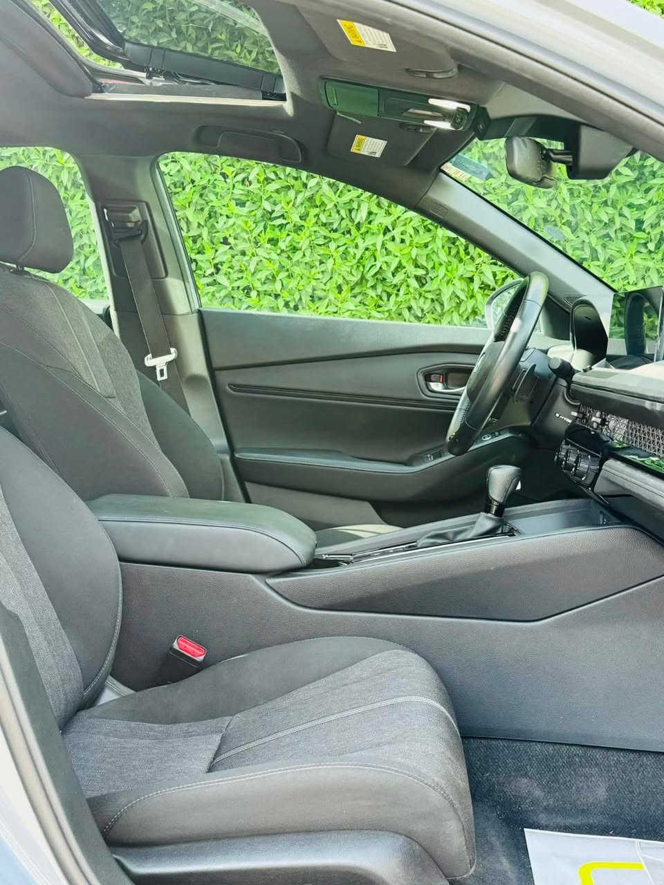 للبيع هوندا اكورد هايبرد موديل 2023
فئه sport:- مكينه 2000 هايبرد بصمه ابواب فتحه سقف رادارات اماميه وخلفيه وجانبيه  كراسي كهرباء  تشغيل عن بعد  شاشه كبيره كامره دواره تحكم ستيرن تحديد مسار اوتو هولد سايد بريك بصمه كار بلي

( ماشية 33 ) 
وارد امريكي حادثه فقط ربع  دعاميه اماميه سياره بدون صبغ 
وعلفحص وين ميحب المشتري
صور الحادث موجوده بلمنشور
السعر 220 وبيها مجال 
*********** اتصال 
*********** واتساب
