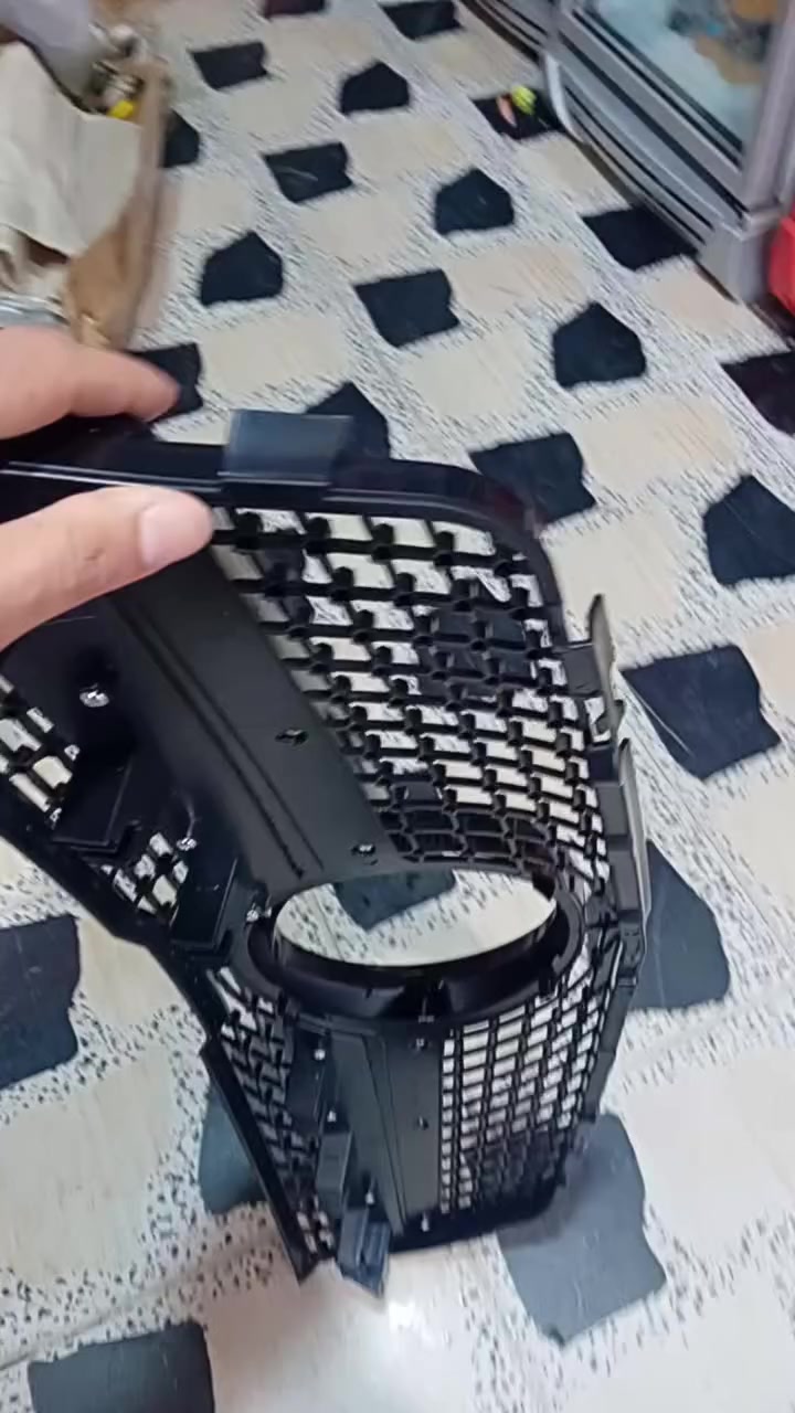 🚗 شبك أمامي ستايل مرسيدس (Diamond Sport)

✨ يضيف شكل رياضي وفخم لسيارتك✨ تصميم شبكي مميز مع مكان للشعار✨ خامة قوية (ABS + كروم) مقاوم للحرارة✨ تركيب سهل بدون تعديل كبير

📦 مناسب للسيارات القابلة للتعديل (يرجى التأكد من المقاس والموديل)

💰 السعر:75,000 دينار (قابل للتفاوض)

📍 التوصيل متوفر📞 للحجز خاص


**إذا كنت صاحب هذا الإعلان وتريد حذفه لأي سبب، رجاءا أرسل رسالة إلى الدعم الفني**