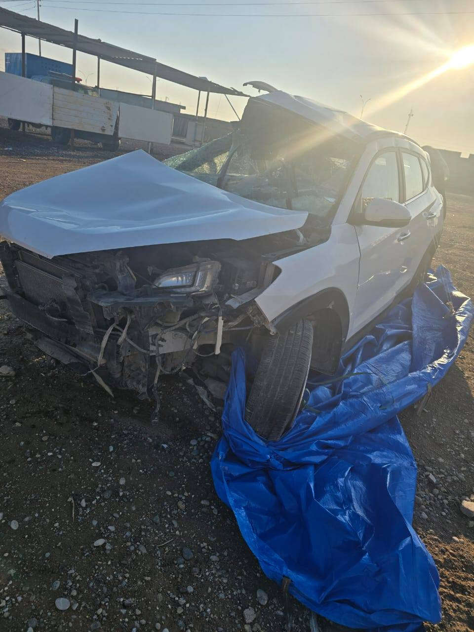 سلام عليكم ورحمة الله وبركاتة سيارة توسان 2020 هاذ حادثه كانت قبل مكفوله كفاله عامه سيارةموجوده في تكريت سعره 80ورقه وبيه مجال التواصل على هاذه رقم ***********
