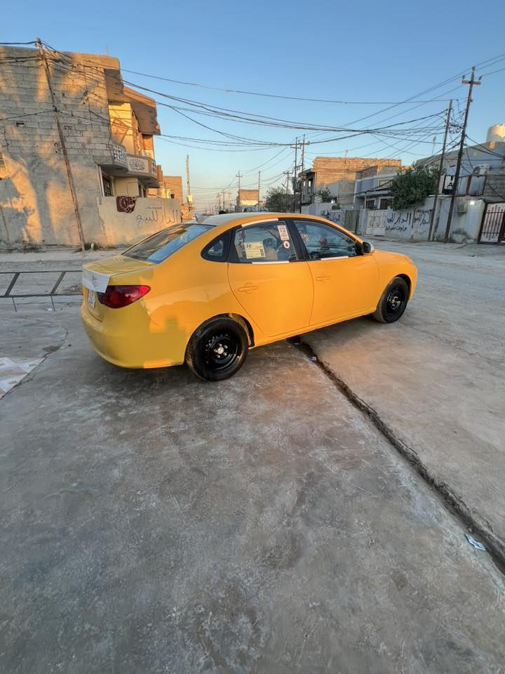 سلام عليكم عندي النترا ٢٠١٠ رقم ديالي نكليزي شرط تحويل محرك ٢٠٠٠صار ١٠تيام كير جديد صدر تخم تاير تبريد ضرر دوير خلفيه فقط سيارة كامله عله خير ربع متصرف عليهه سياره مال جناي مكان السيارة ديالي بعقوبة ***********
