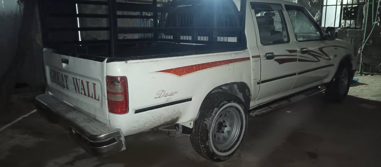 دير موديل 2006رقم بابل دولي مكان كربلاء سياره جاهزه ***********
