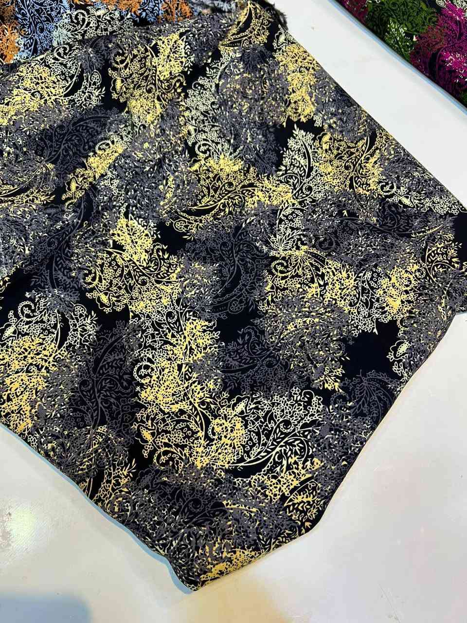 كشمير ايطالي دبل صبغ الاصلي 
خمته جدا ممتازة. 👌
*********** واتساب
***********
خدمة توصيل للمحافظات📮
