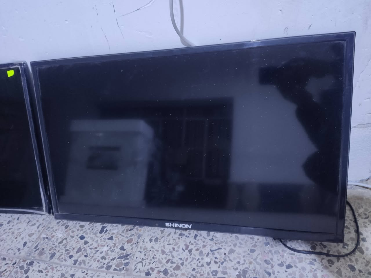 الخالديه قرب مستشفى الرشيد الاهلي
***********
